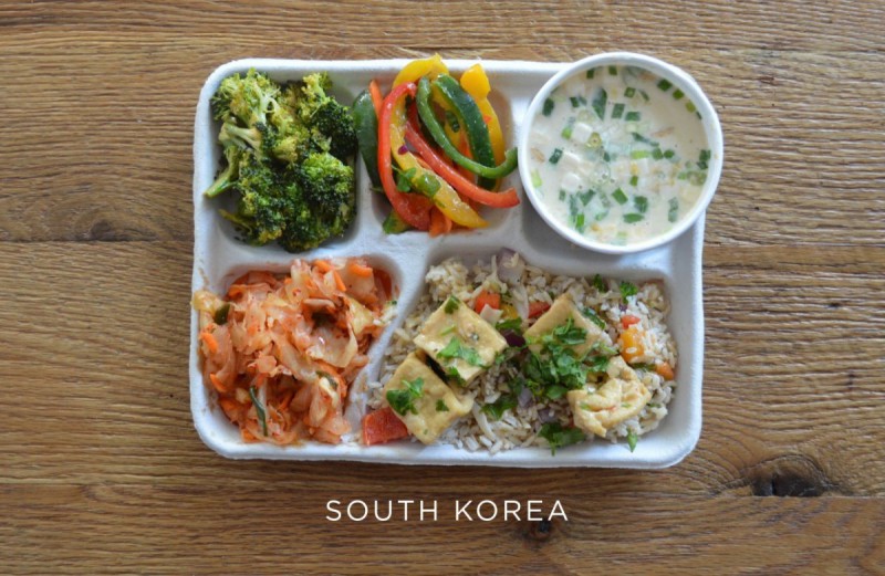 jizni_korea_south-korea-fish-soup-tofu-over-rice-kimchi-fresh-veggies